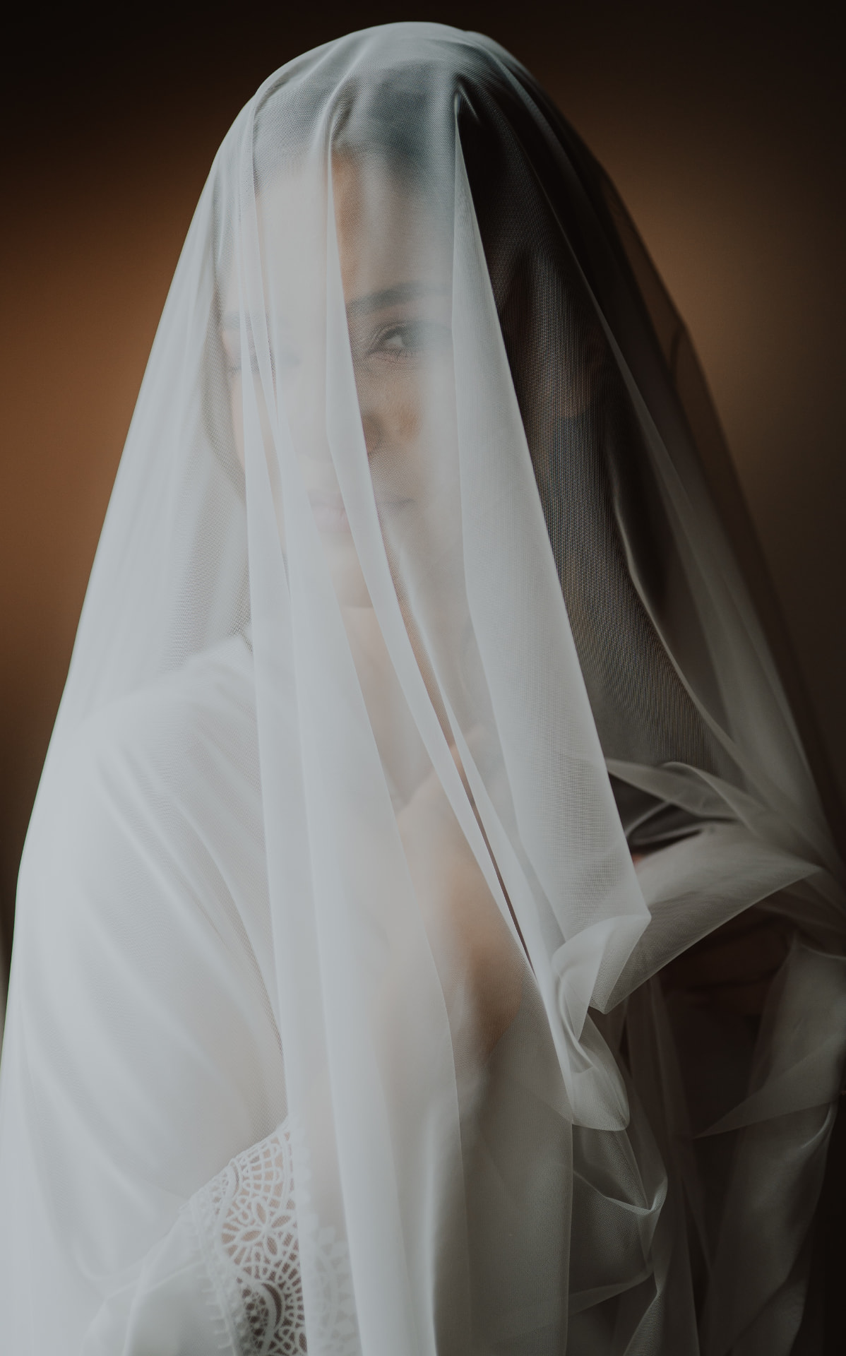 Cătălina — portret cu voal