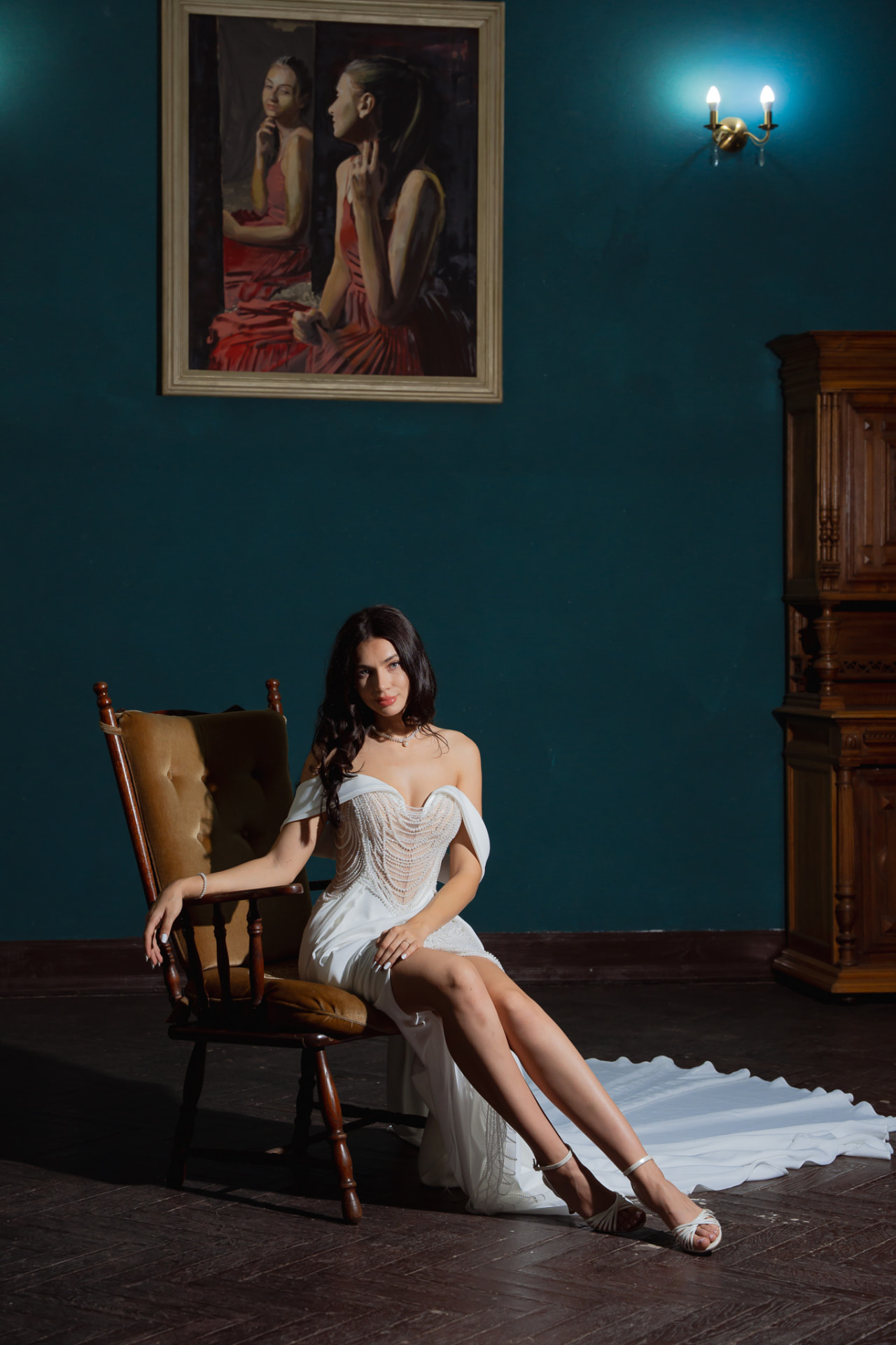 Castel — The Editorial — cadrul 5