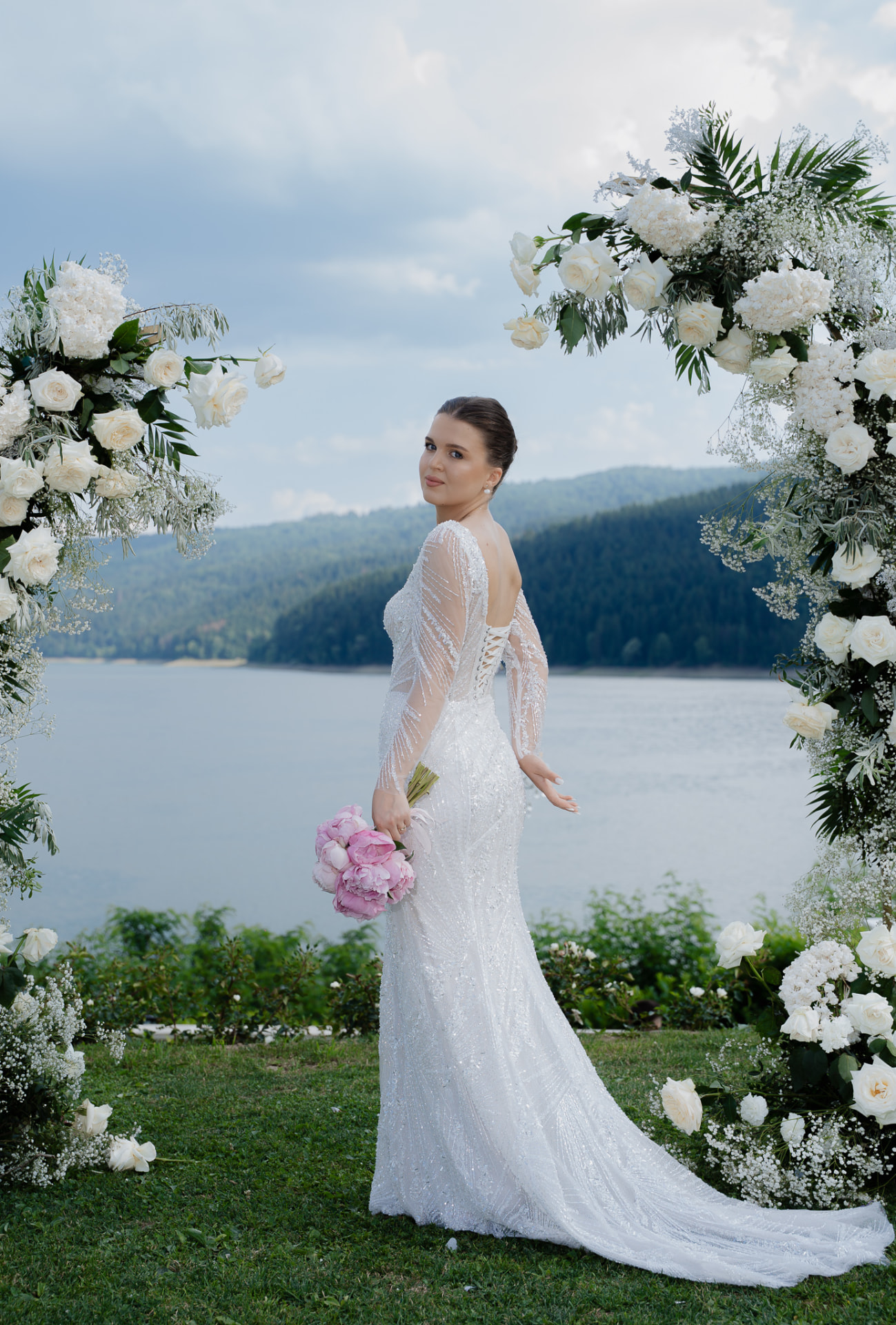 Cosmina & Ionuț · Botoșani — The Weddings — cadrul 10